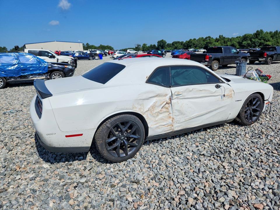 Photo 3 from auction – 2020 DODGE CHALLENGER with VIN 2C3CDZBT0LH196409