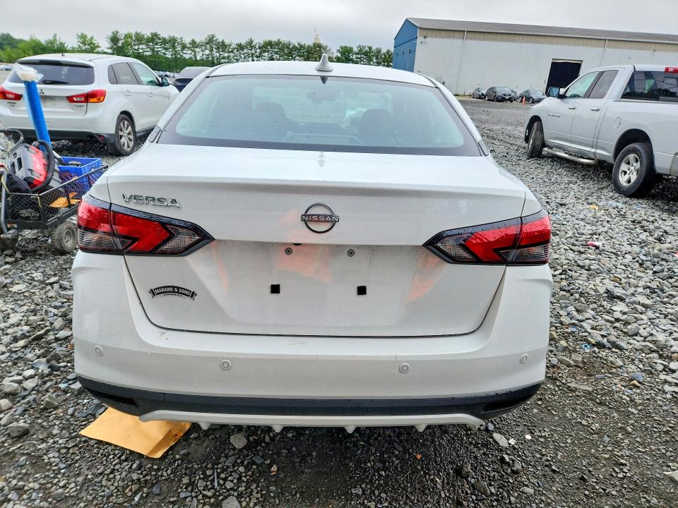 Photo 6 from auction – 2025 NISSAN VERSA with VIN 3N1CN8EV6SL820979