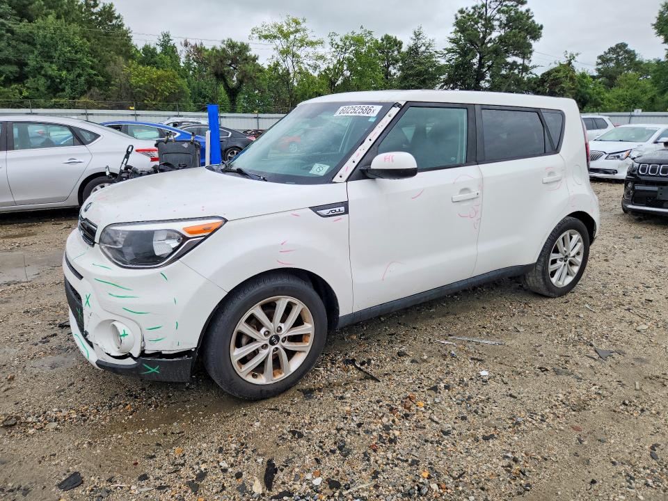 KIA SOUL 2017 with VIN KNDJP3A55H7417807 - Photo from auction