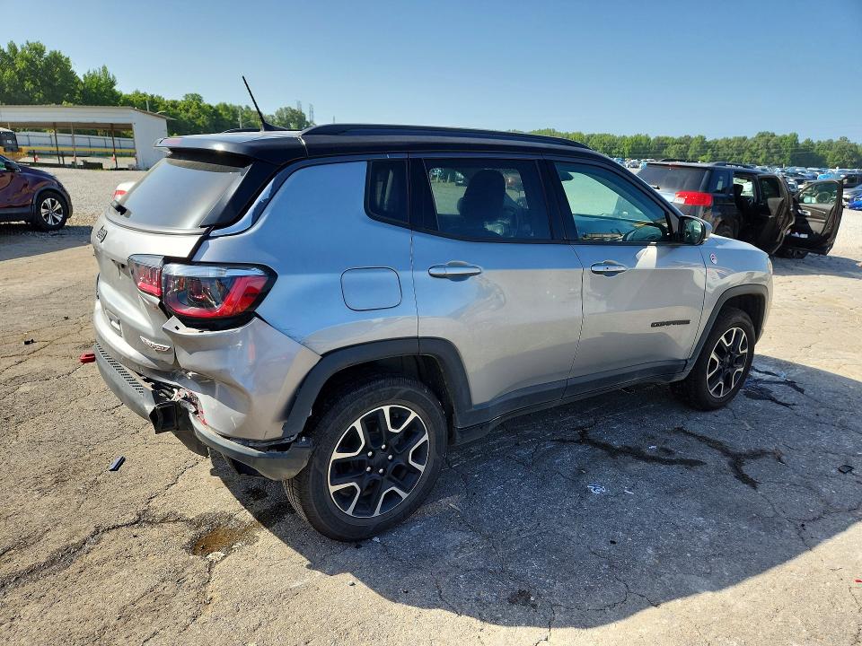 Photo 3 from auction – 2021 JEEP COMPASS with VIN 3C4NJDDB2MT524149