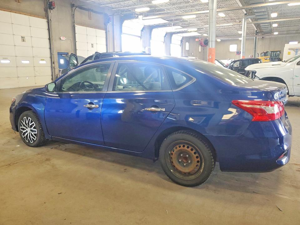 Photo 2 from auction – 2016 NISSAN SENTRA with VIN 3N1AB7AP9GY251167