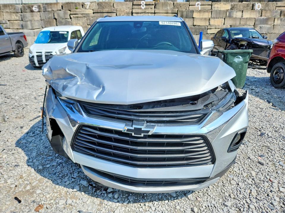 Photo 5 from auction – 2021 CHEVROLET BLAZER with VIN 3GNKBCRS0MS542939