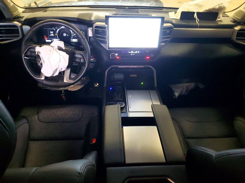 Photo 8 from auction – 2024 TOYOTA SEQUOIA with VIN 7SVAAABA5RX044504