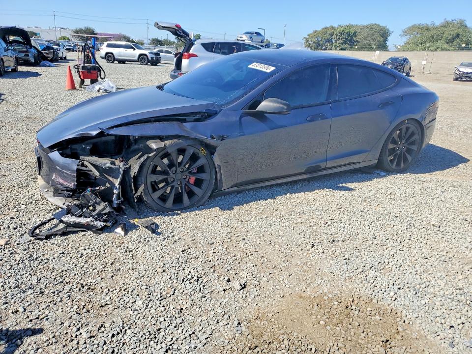TESLA MODEL S 2020 with VIN 5YJSA1E21LF391557 - Photo from auction