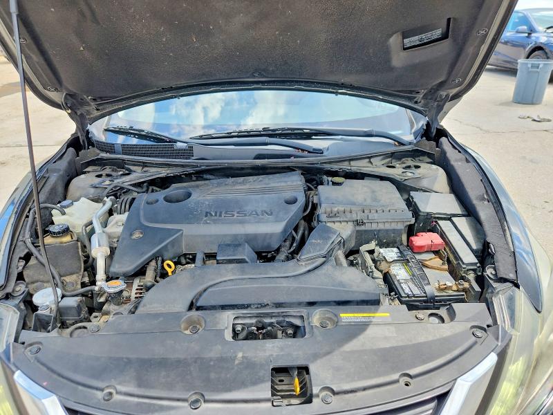 Снимка 11 от търг – 2017 NISSAN ALTIMA с VIN 1N4AL3AP4HC123731