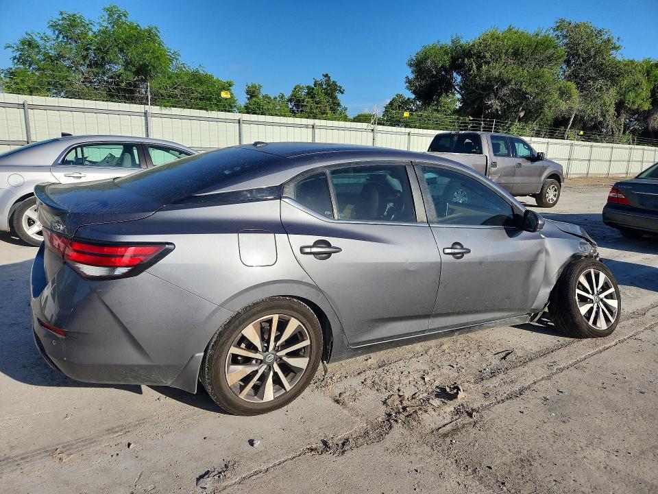 Photo 3 from auction – 2020 NISSAN SENTRA with VIN 3N1AB8CV2LY259221
