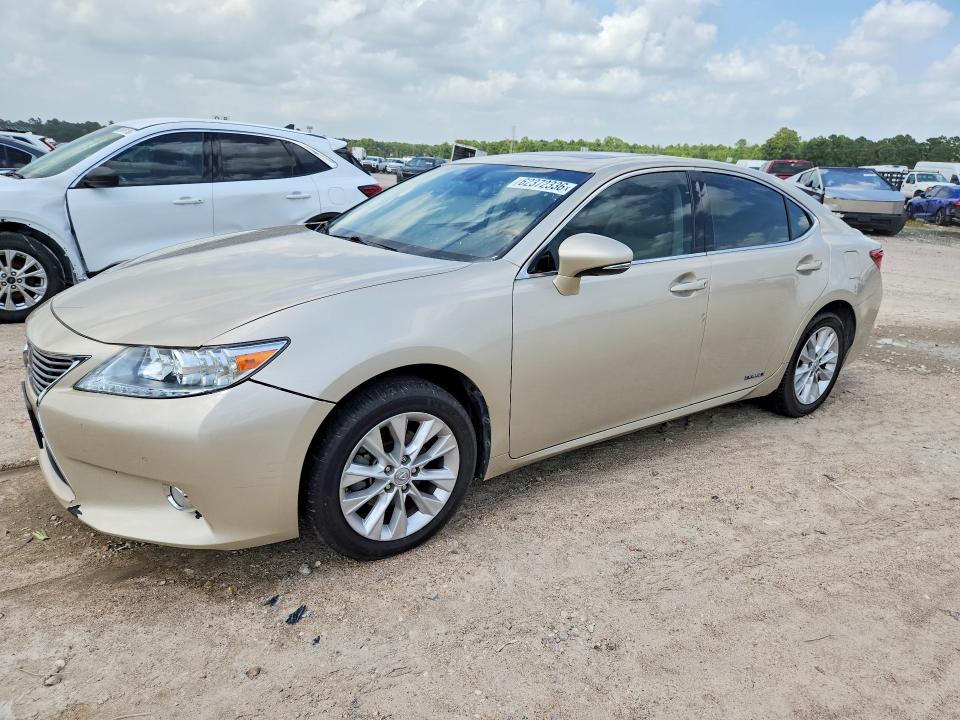2013 LEXUS ES