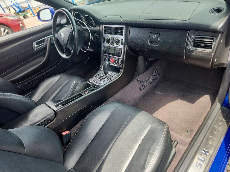 Photo 8 from auction – 2003 MERCEDES-BENZ SLK with VIN WDBKK49F23F273183