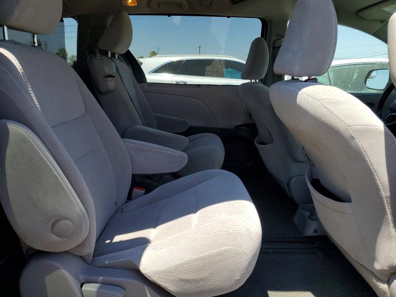 Photo 11 from auction – 2015 TOYOTA SIENNA with VIN 5TDKK3DC5FS567500