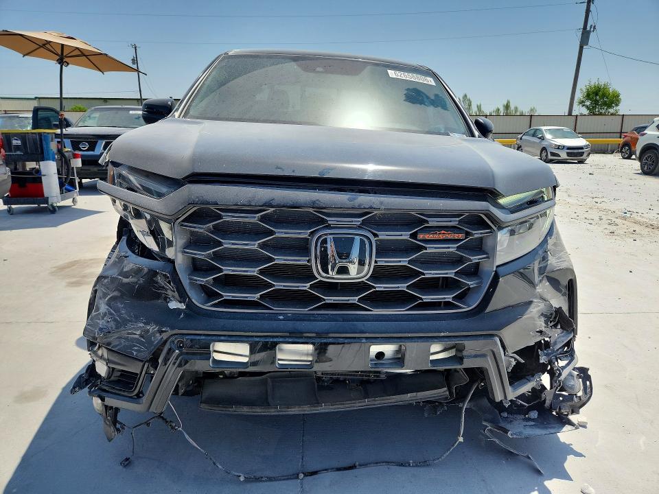 Photo 5 from auction – 2024 HONDA RIDGELINE with VIN 5FPYK3F63RB016015