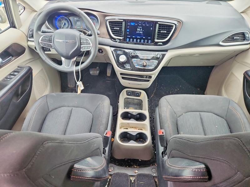 Photo 8 from auction – 2017 CHRYSLER PACIFICA with VIN 2C4RC1DG6HR614645