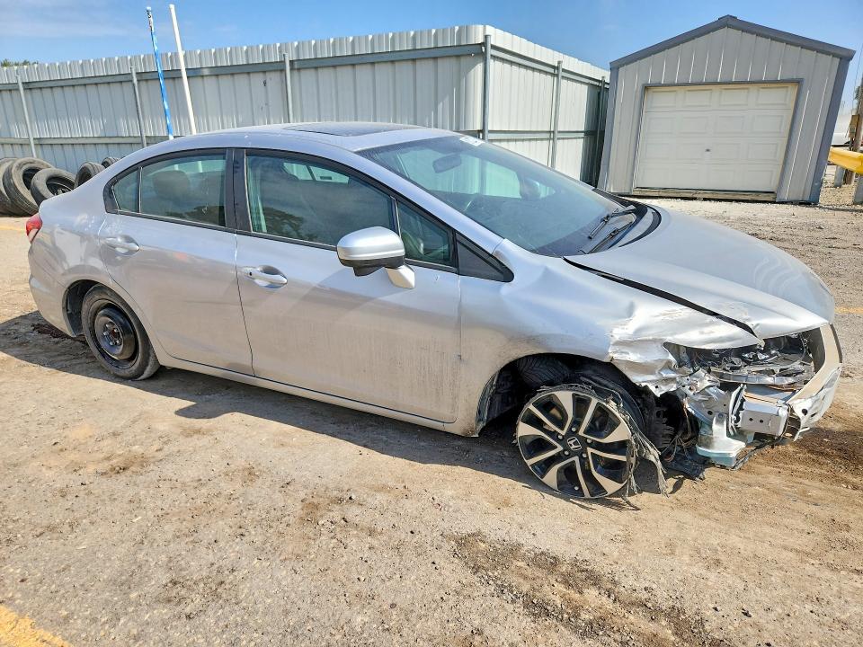 Photo 4 from auction – 2015 HONDA CIVIC with VIN 19XFB2F87FE075114