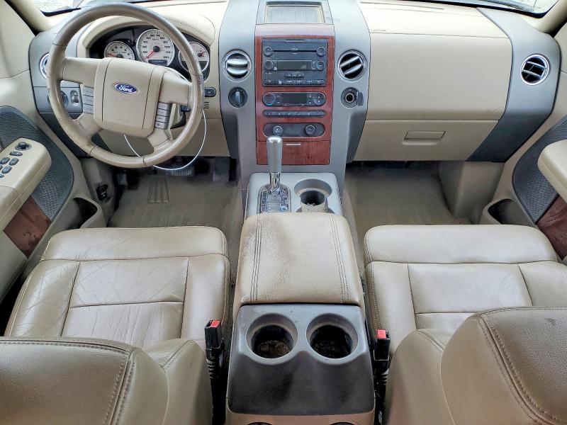 Photo 8 from auction – 2006 FORD F150 with VIN 1FTPW14526FA13153