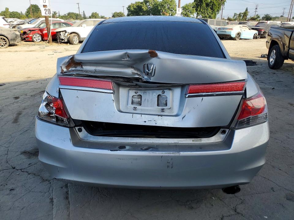 Photo 6 from auction – 2012 HONDA ACCORD with VIN 1HGCP2F39CA242856