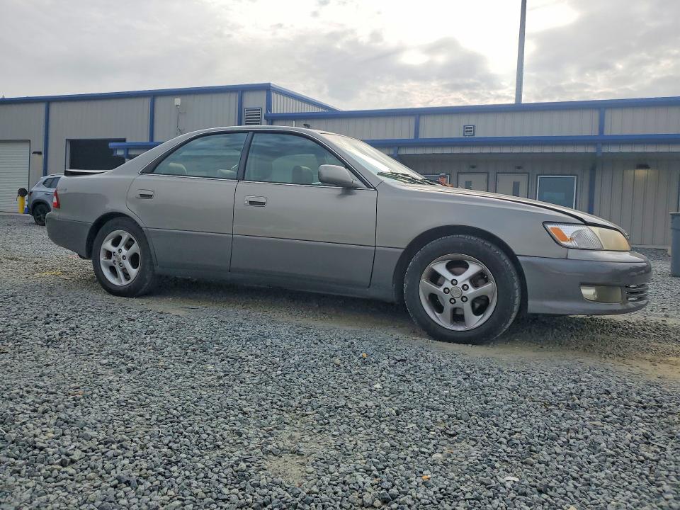 Photo 4 from auction – 2001 LEXUS ES with VIN JT8BF28G310335788