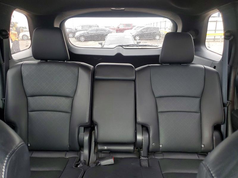 Photo 10 from auction – 2021 HONDA PASSPORT with VIN 5FNYF8H94MB020973