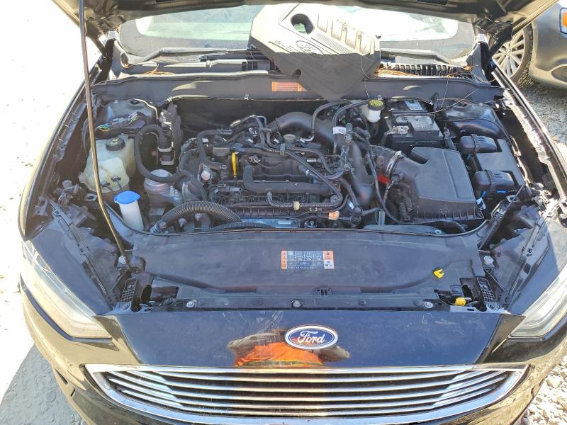 Photo 11 from auction – 2019 FORD FUSION with VIN 3FA6P0HD1KR231091