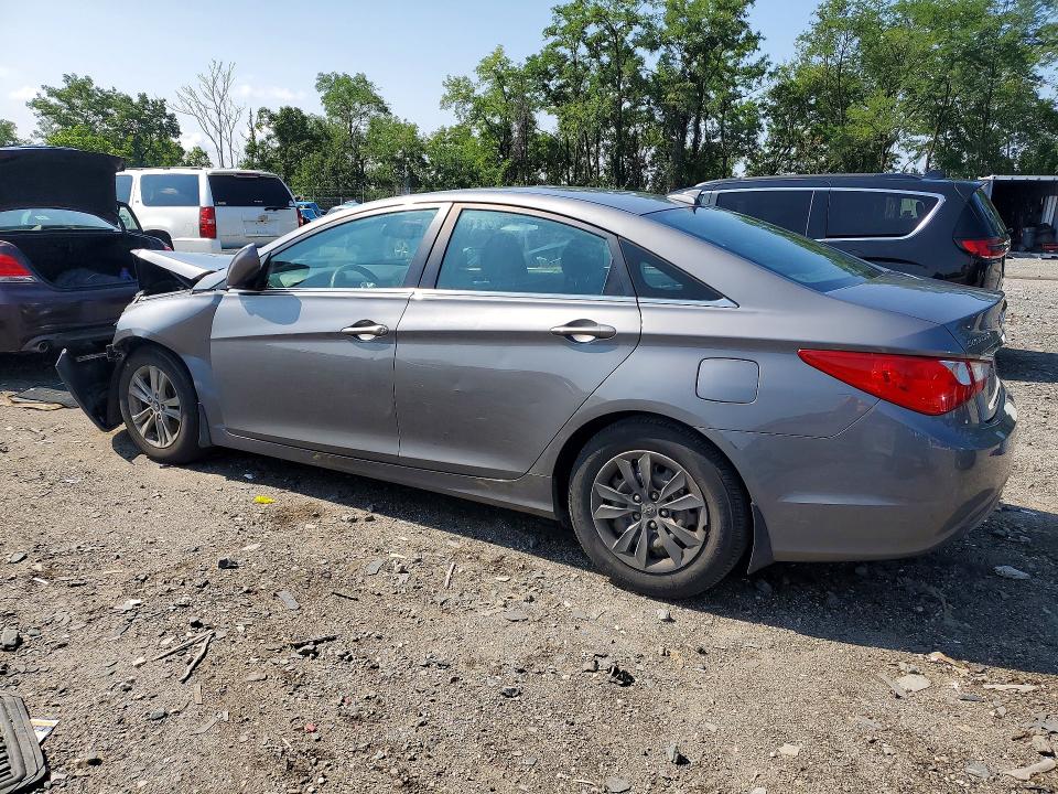 Photo 2 from auction – 2012 HYUNDAI SONATA with VIN 5NPEB4AC6CH381764