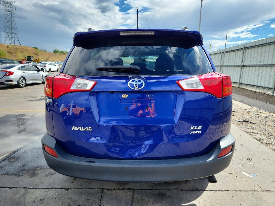 Photo 6 from auction – 2015 TOYOTA RAV4 with VIN 2T3RFREV1FW378069