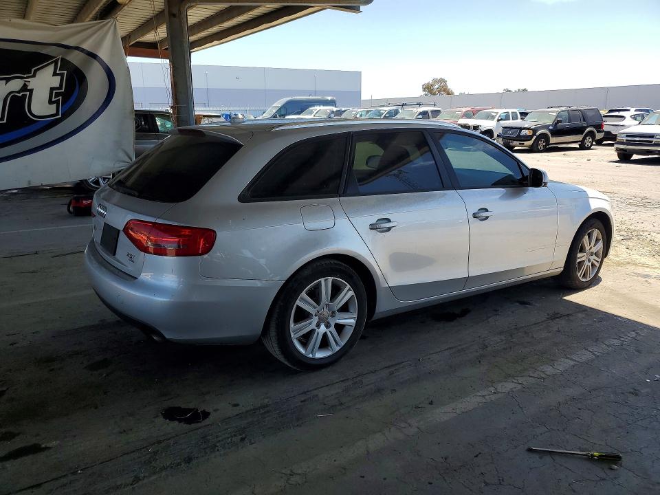 Photo 3 from auction – 2010 AUDI A4 with VIN WAUSFAFL9AA036373
