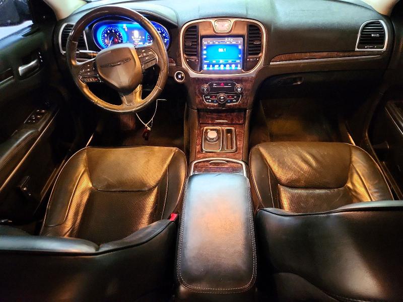 Photo 8 from auction – 2016 CHRYSLER 300C with VIN 2C3CCAKG7GH111515