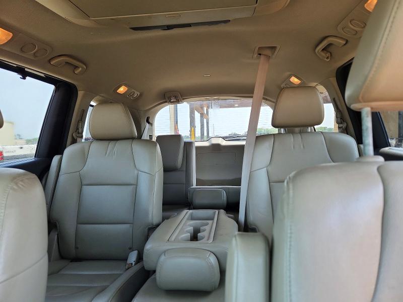 Photo 10 from auction – 2015 HONDA ODYSSEY with VIN 5FNRL5H95FB082395