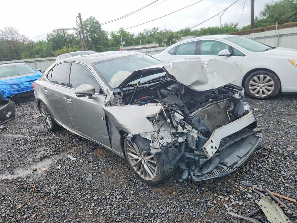 Photo 4 from auction – 2014 LEXUS IS with VIN JTHCF1D21E5000742