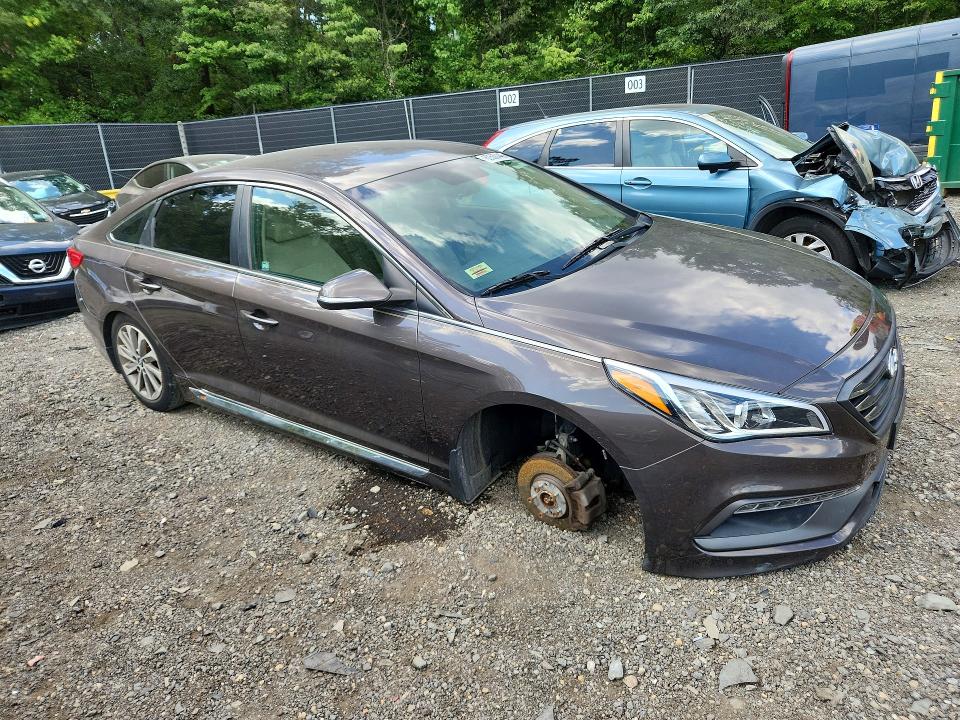 Photo 4 from auction – 2017 HYUNDAI SONATA with VIN 5NPE34AF1HH474223