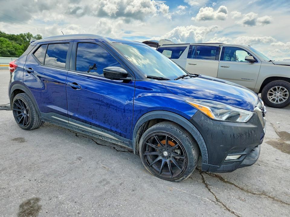 Photo 4 from auction – 2020 NISSAN KICKS with VIN 3N1CP5DV9LL563828