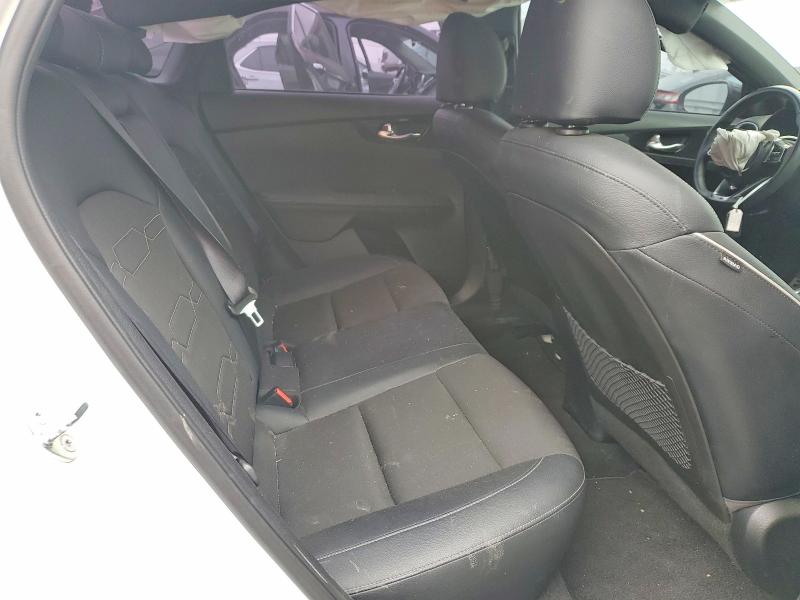 Photo 10 from auction – 2023 KIA FORTE with VIN 3KPF54AD1PE610608
