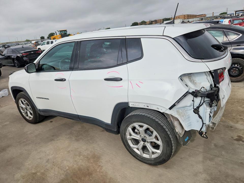 Photo 2 from auction – 2025 JEEP COMPASS with VIN 3C4NJDAN9ST534740