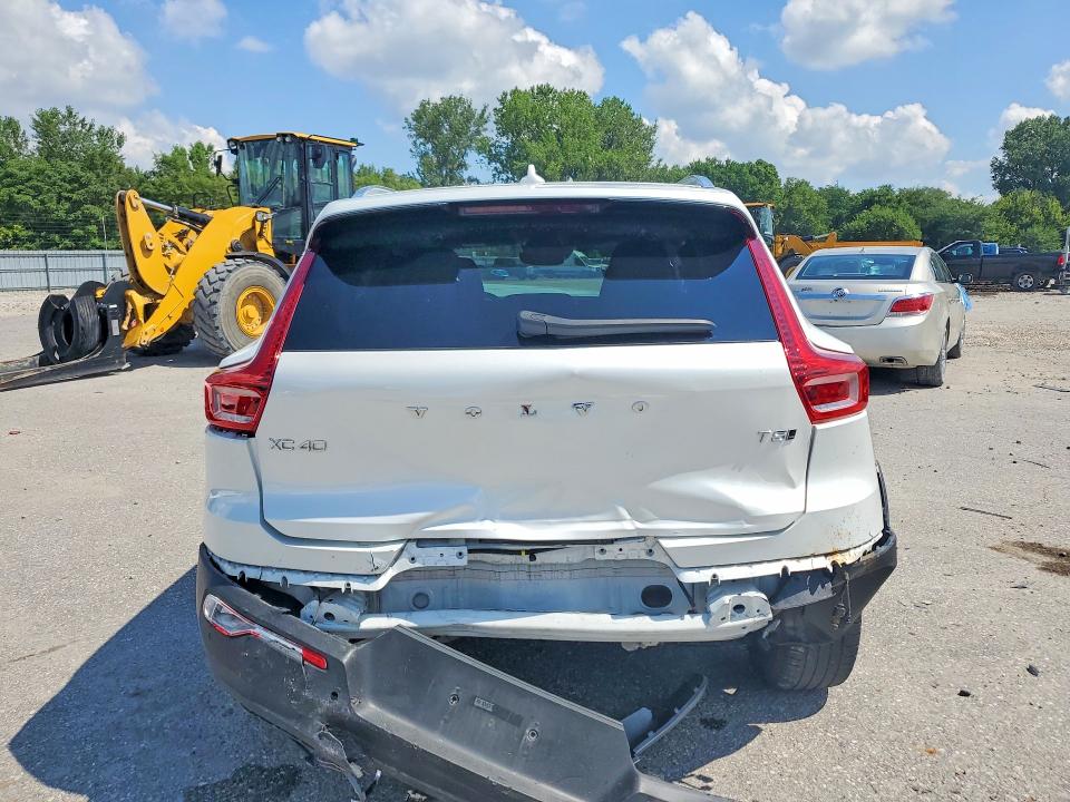 Photo 6 from auction – 2021 VOLVO XC40 with VIN YV4162UK6M2476321