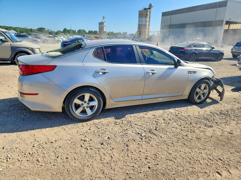 Photo 3 from auction – 2015 KIA OPTIMA with VIN KNAGM4A72F5574470