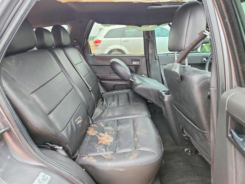 Photo 11 from auction – 2011 FORD ESCAPE with VIN 1FMCU0EG0BKB02893
