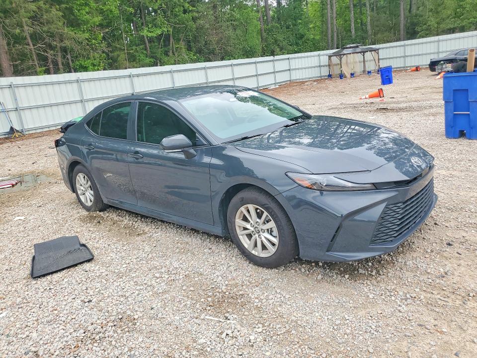 Photo 4 from auction – 2026 TOYOTA CAMRY with VIN 4T1DAACK1TU227692