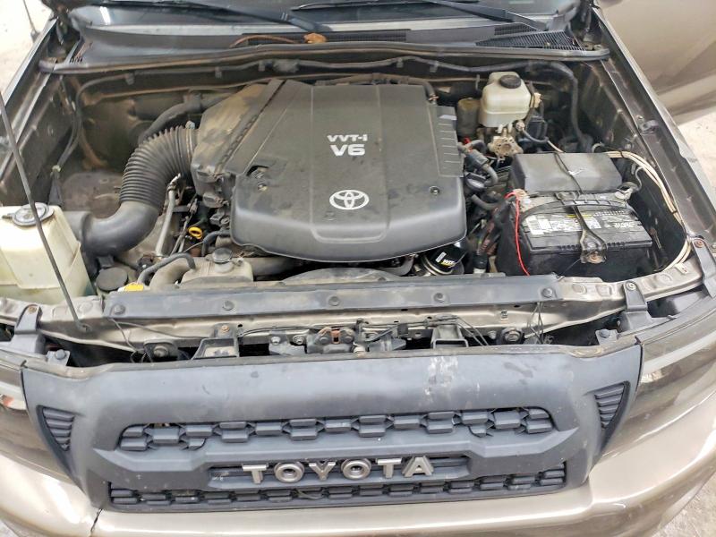 Photo 11 from auction – 2011 TOYOTA TACOMA with VIN 3TMLU4EN2BM073027