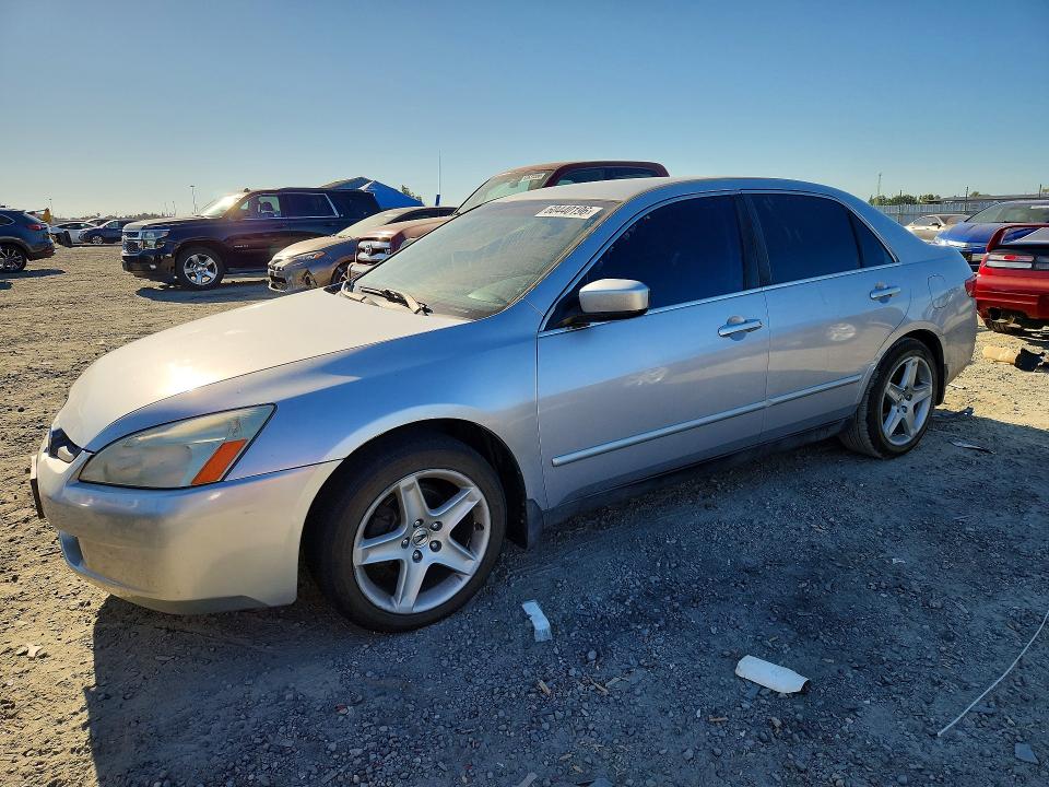 HONDA ACCORD 2005 with VIN 1HGCM66375A015264 - Photo from auction