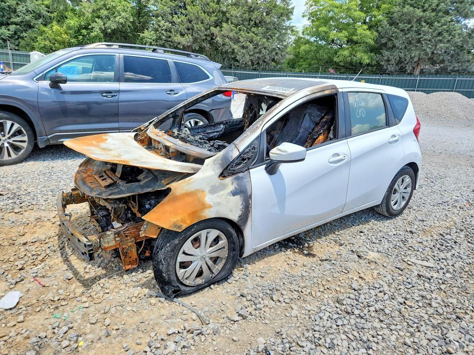 NISSAN VERSA NOTE 2019 with VIN 3N1CE2CP6KL359736 - Photo from auction