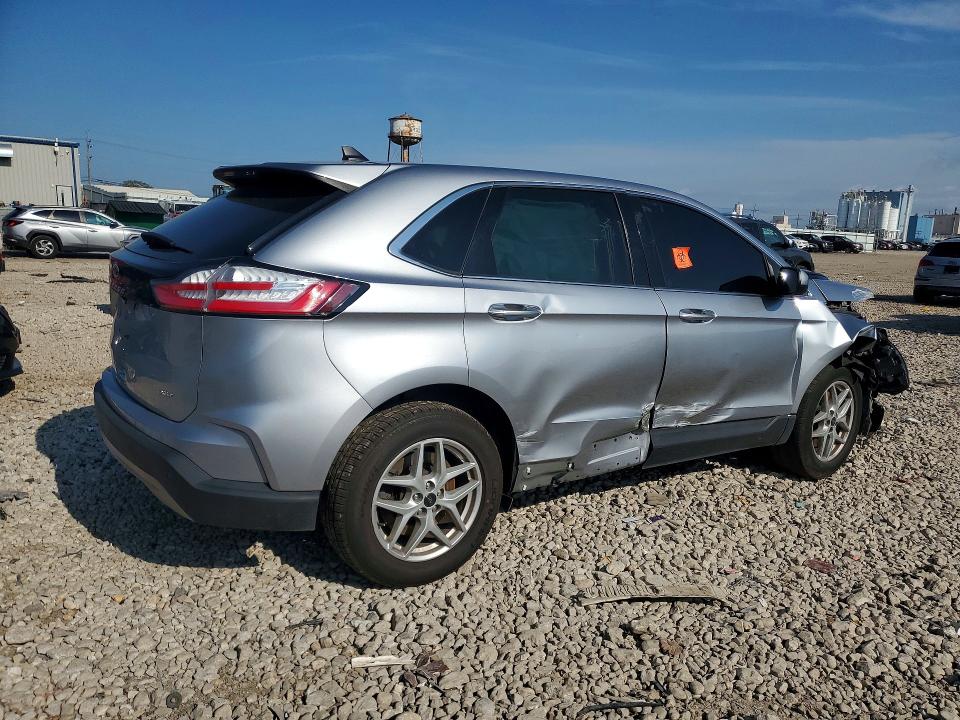 Photo 3 from auction – 2023 FORD EDGE with VIN 2FMPK4J9XPBA31659