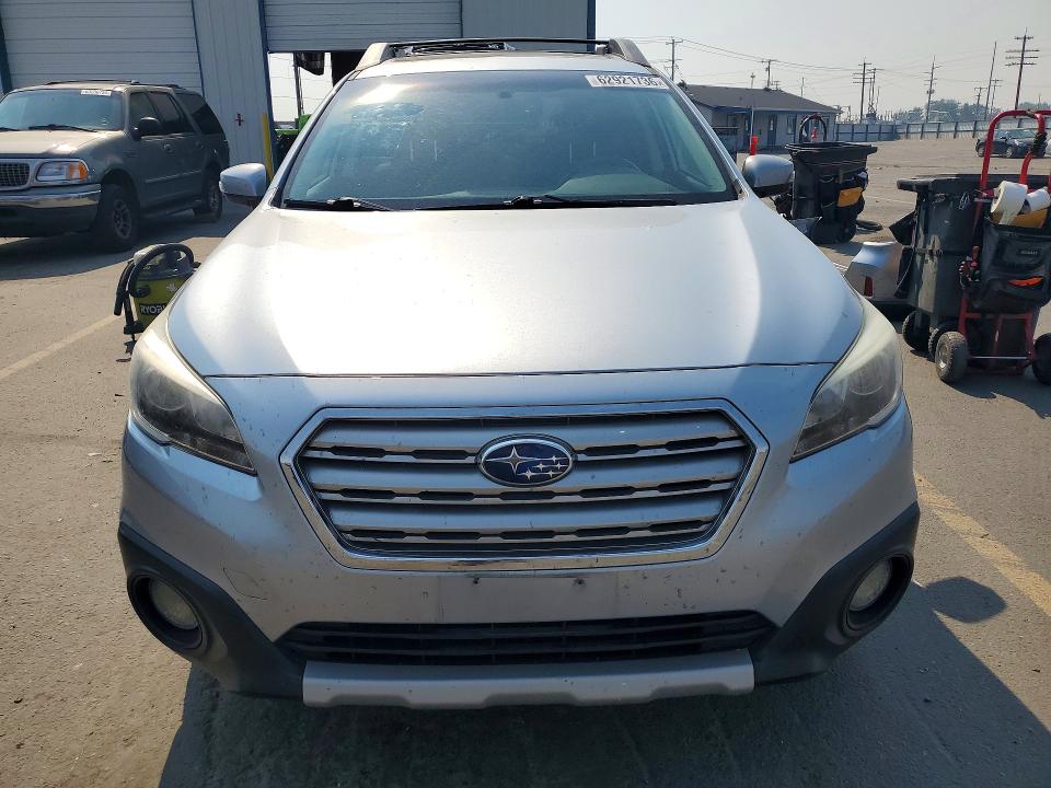 Photo 5 from auction – 2017 SUBARU OUTBACK with VIN 4S4BSAKC6H3425423