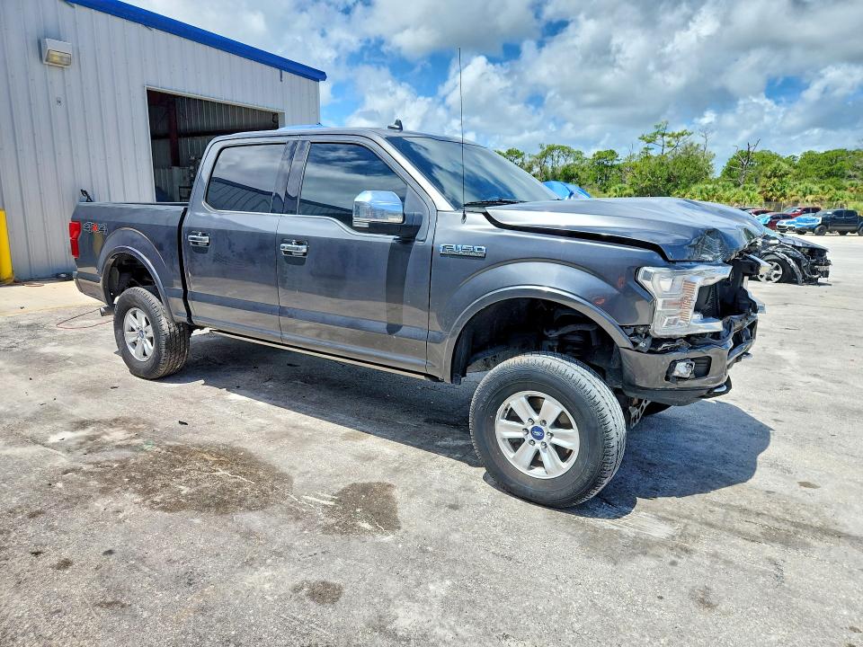Photo 4 from auction – 2019 FORD F150 with VIN 1FTEW1E43KFC10596