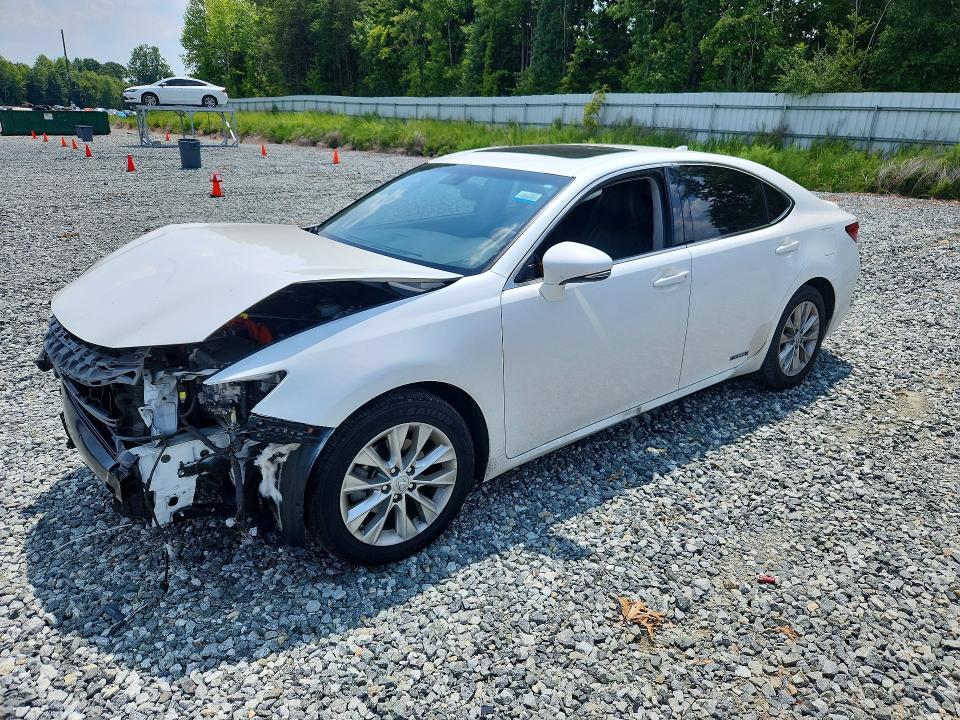 Photo 1 from auction – 2015 LEXUS ES with VIN JTHBW1GG4F2084500