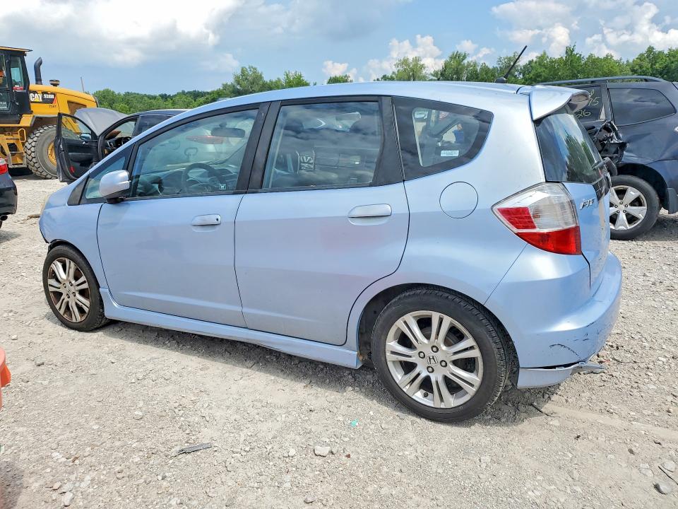 Photo 2 from auction – 2009 HONDA FIT with VIN JHMGE88409S017175