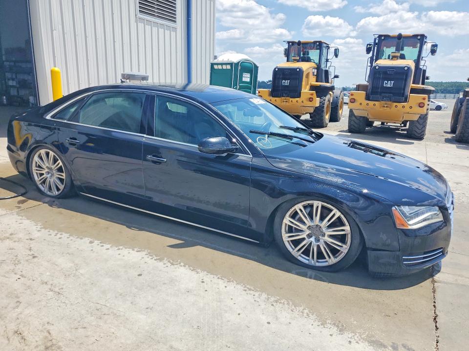 Photo 4 from auction – 2013 AUDI A8 with VIN WAUR2AFD2DN010455
