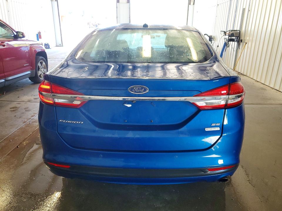 Photo 6 from auction – 2017 FORD FUSION with VIN 3FA6P0HDXHR272148