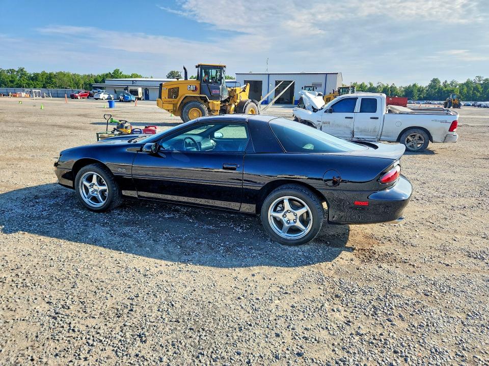 Photo 2 from auction – 2001 CHEVROLET CAMARO with VIN 2G1FP22G812130550