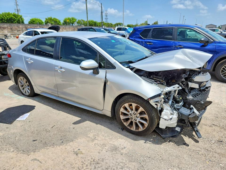 Photo 4 from auction – 2021 TOYOTA COROLLA with VIN JTDVPMAE1MJ156213