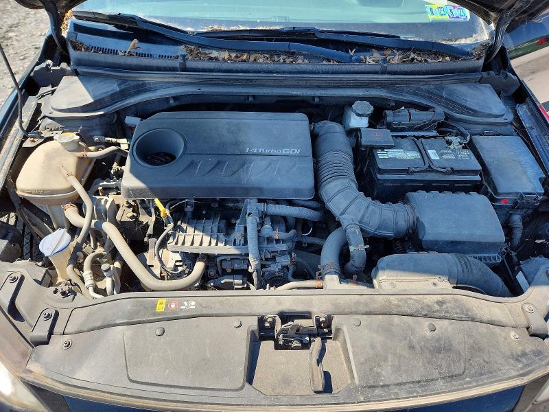Photo 11 from auction – 2017 HYUNDAI ELANTRA with VIN 5NPD94LAXHH079372