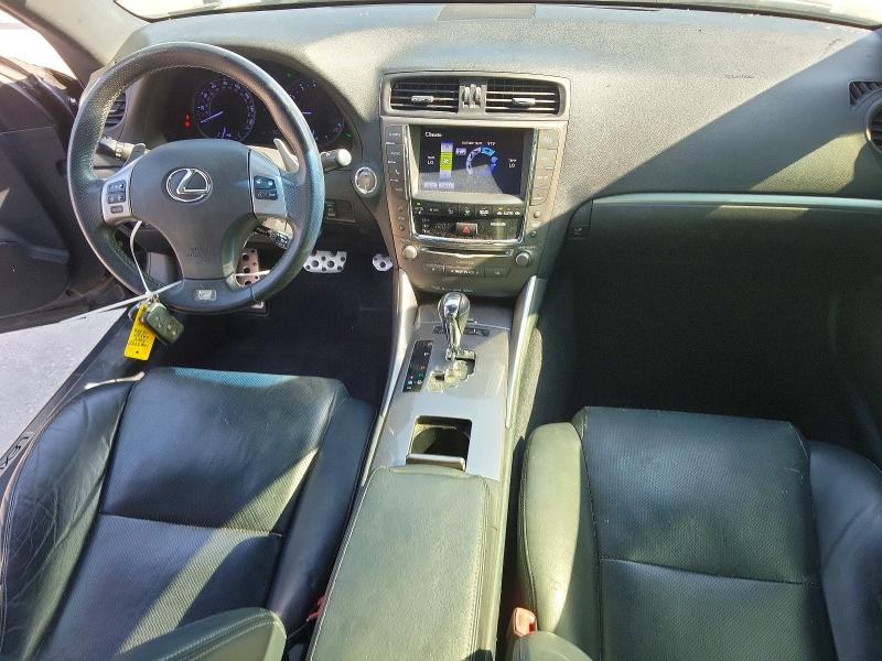 Photo 8 from auction – 2014 LEXUS IS with VIN JTHFE2C25E2510150