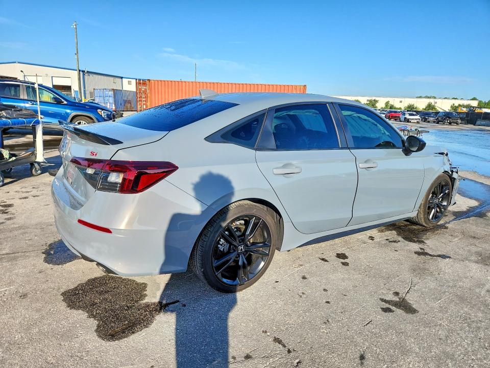 Photo 3 from auction – 2026 HONDA CIVIC with VIN 2HGFE1E54TH472645